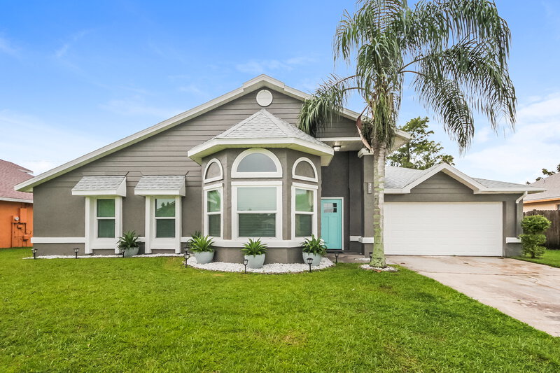2,320/Mo, 321 Blue Bayou Dr Kissimmee, FL 34743 External View