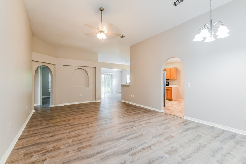 2,740/Mo, 1117 Windy Bluff Dr Minneola, FL 34715 Living Room View