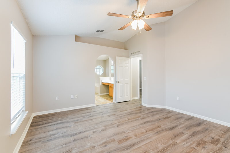 2,740/Mo, 1117 Windy Bluff Dr Minneola, FL 34715 Main Bedroom View