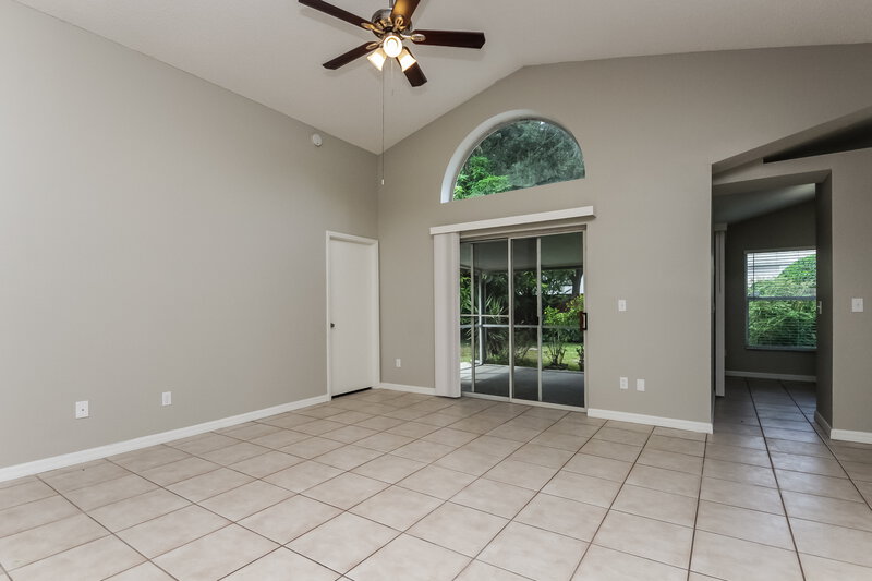 2,195/Mo, 113 Lancer Oak Dr Apopka, FL 32712 Living Room View