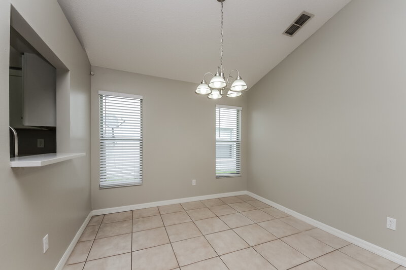 2,195/Mo, 113 Lancer Oak Dr Apopka, FL 32712 Dining Room View