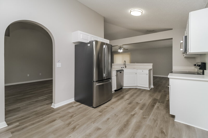 2,295/Mo, 932 Vanderbilt Dr Eustis, FL 32726 Breakfast Nook View