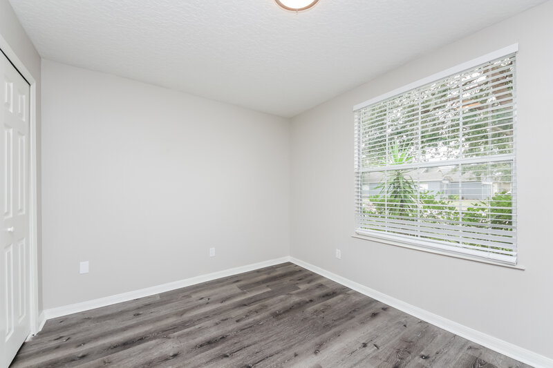 2,365/Mo, 4150 Waltham Forest Dr Tavares, FL 32778 Bedroom View