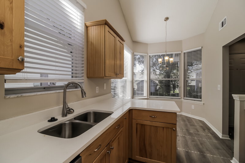 2,440/Mo, 1851 Cranberry Isles Way Apopka, FL 32712 Kitchen View 2