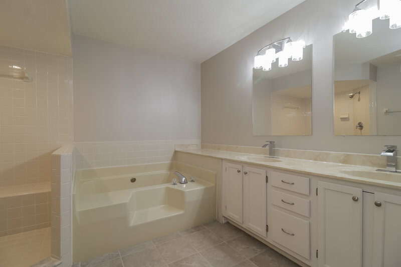 2,440/Mo, 1851 Cranberry Isles Way Apopka, FL 32712 Main Bathroom View