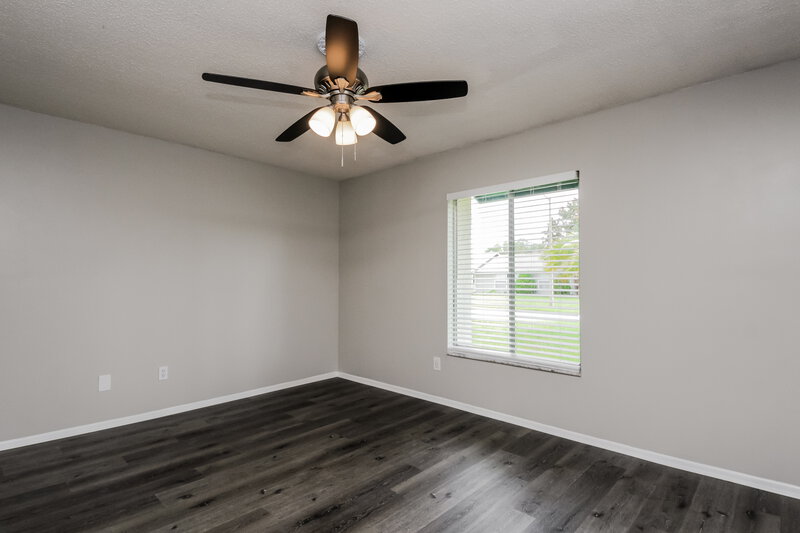 3,460/Mo, 12242 Medan St Orlando, FL 32837 Main Bedroom View