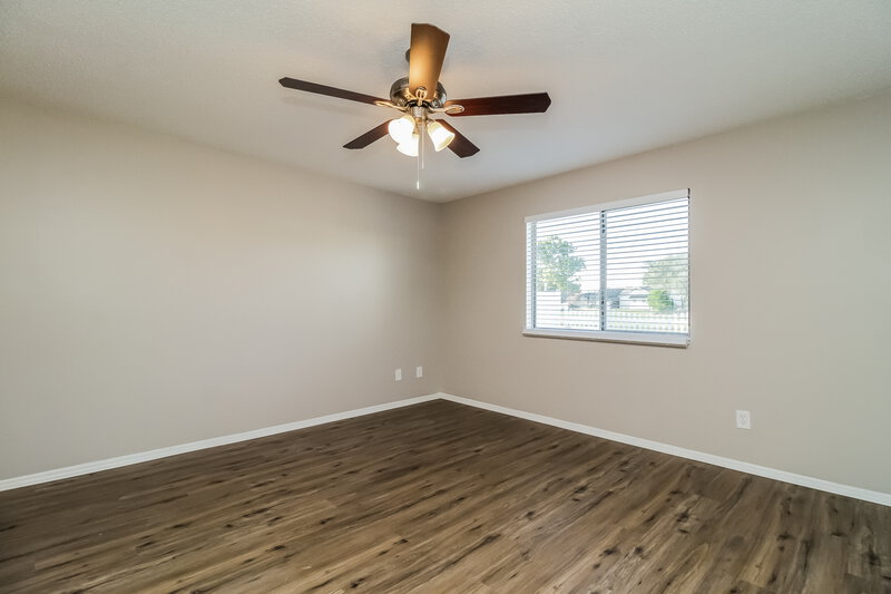 3,270/Mo, 1533 Colony Ave Kissimmee, FL 34744 Main Bedroom View