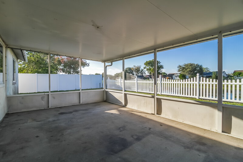 3,270/Mo, 1533 Colony Ave Kissimmee, FL 34744 Screen Porch View