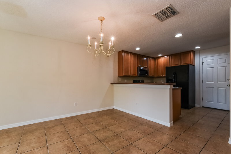 2,285/Mo, 4643 Lacebark Trl Oviedo, FL 32765 Dining Room View