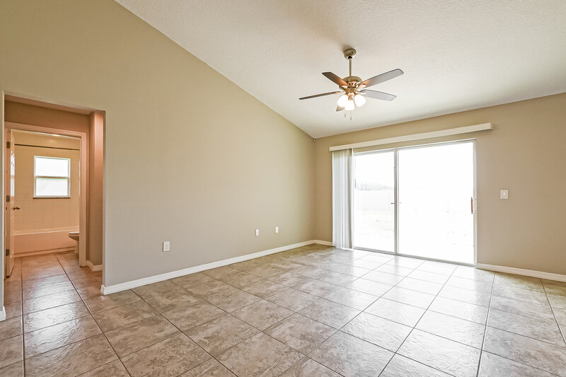 2,050/Mo, 3042 Drema Dr Saint Cloud, FL 34769 Living Room View 2