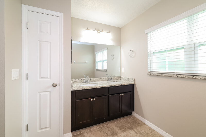 3,250/Mo, 3042 Drema Dr Saint Cloud, FL 34769 Main Bathroom View