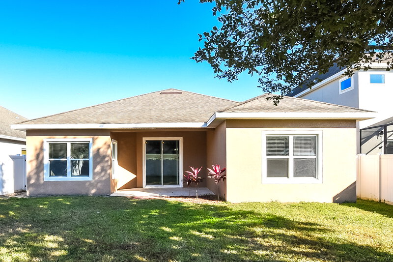 1,865/Mo, 1716 Hawksbill Ln Saint Cloud, FL 34771 Rear View