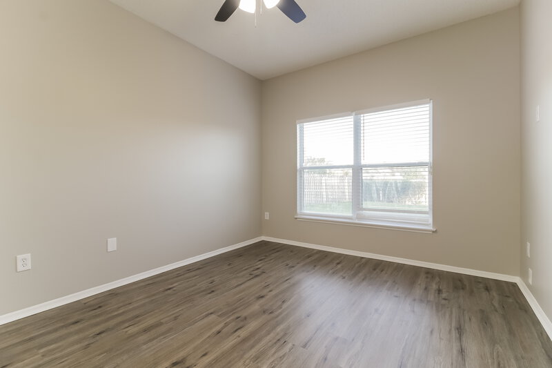 2,360/Mo, 2029 Meadow Pond Way Orlando, FL 32824 Main Bedroom View