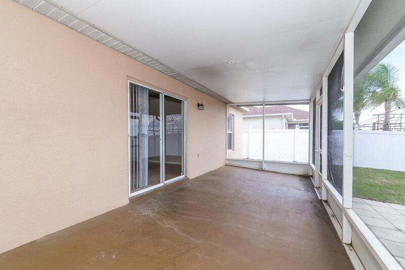 2,010/Mo, 15840 Wilkinson Dr Clermont, FL 34714 Porch View