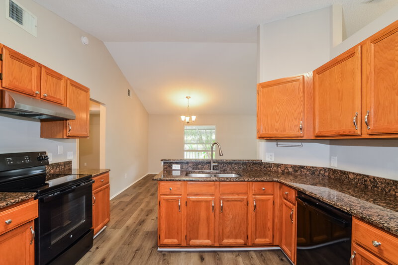 2,395/Mo, 1220 Twin Rivers Blvd Oviedo, FL 32766 Kitchen View