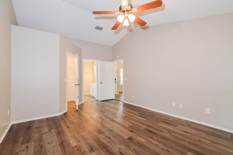 2,395/Mo, 1220 Twin Rivers Blvd Oviedo, FL 32766 Main Bedroom View 2