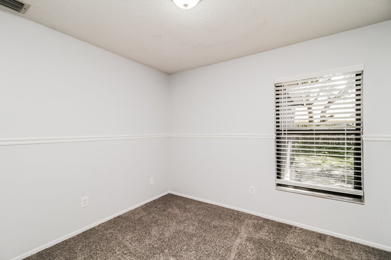 1,975/Mo, 1055 Alpug Ave Oviedo, FL 32765 Bedroom View 2