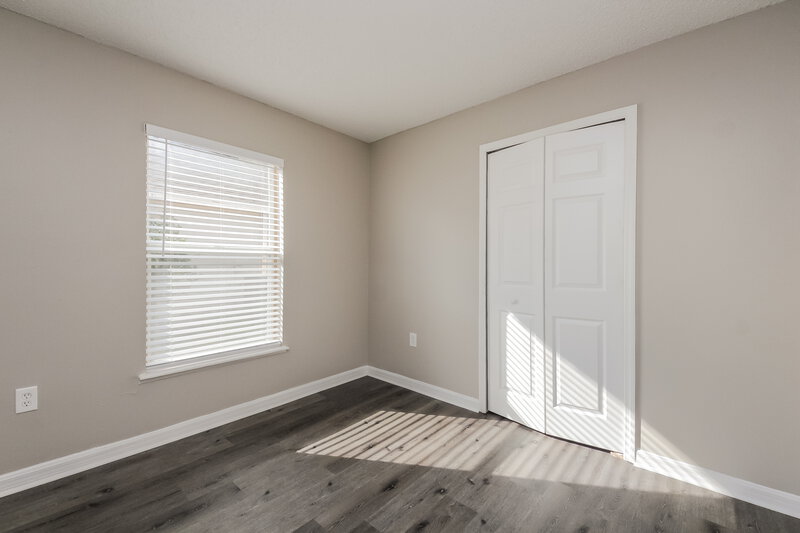 2,810/Mo, 5618 New Cambridge Rd Orlando, FL 32810 Bedroom View