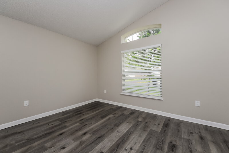 2,810/Mo, 5618 New Cambridge Rd Orlando, FL 32810 Bedroom View 2