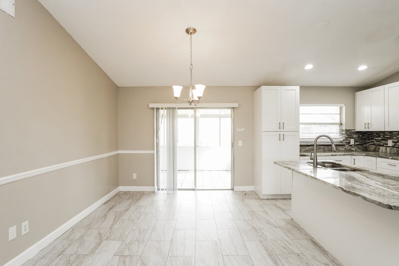 2,685/Mo, 2767 Muscatello St Orlando, FL 32837 Dining Room View