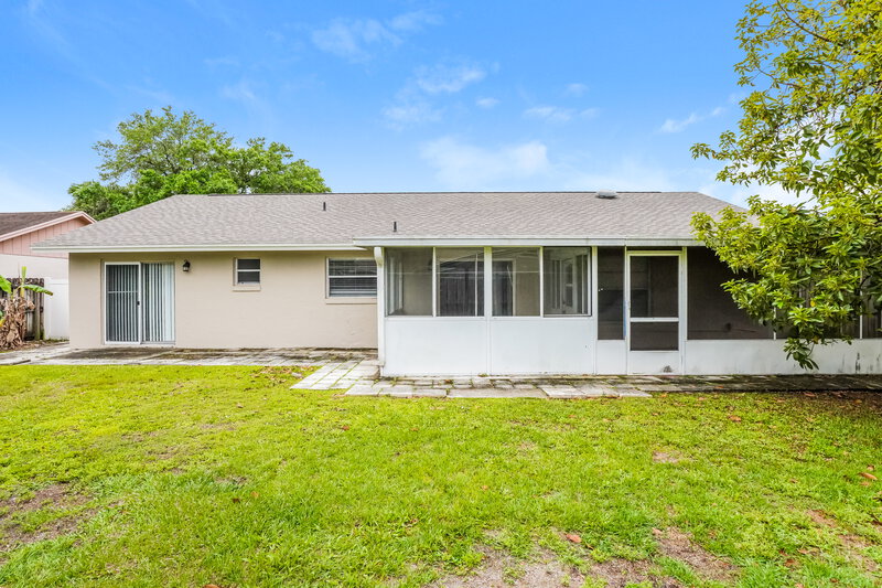 2,685/Mo, 2767 Muscatello St Orlando, FL 32837 Rear View