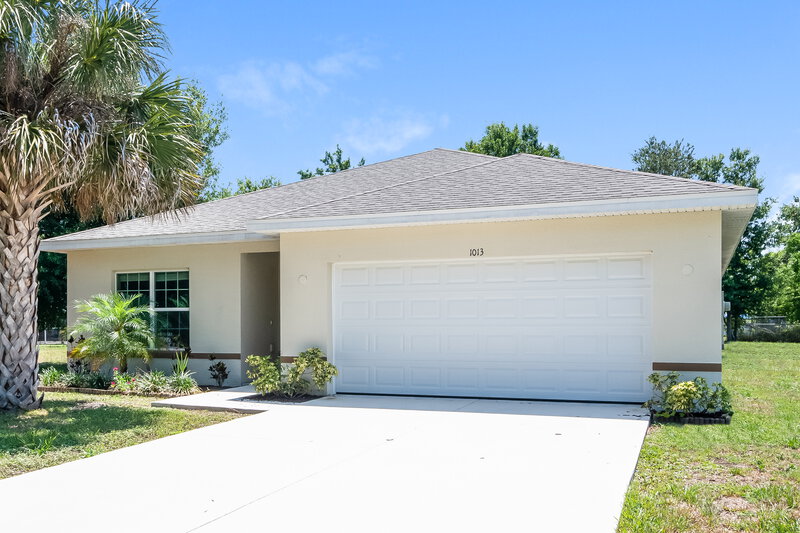 1,955/Mo, 1013 Coatbridge Dr Kissimmee, FL 34758 Front View