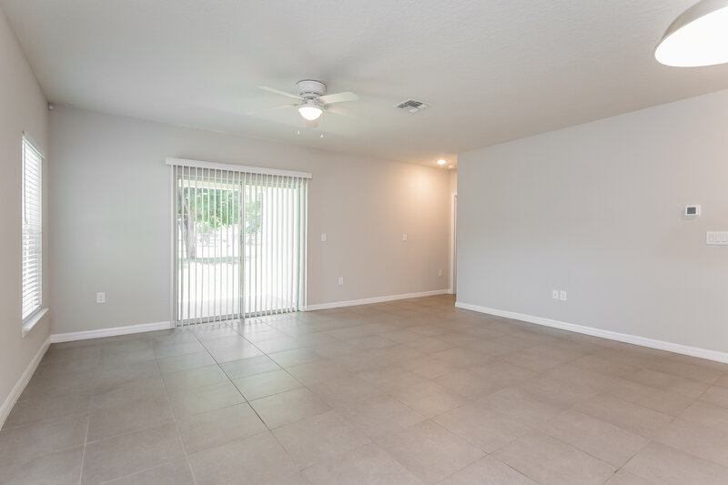 1,955/Mo, 1013 Coatbridge Dr Kissimmee, FL 34758 Living Room View 3