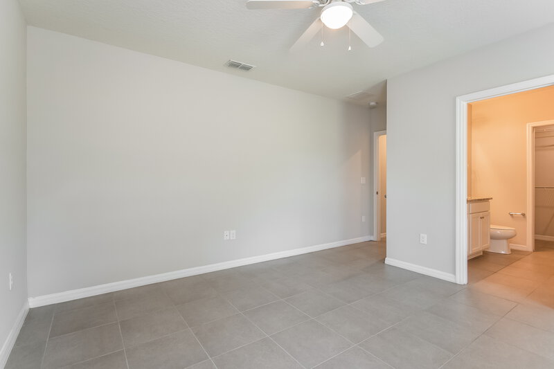 1,955/Mo, 1013 Coatbridge Dr Kissimmee, FL 34758 Main Bedroom View 2