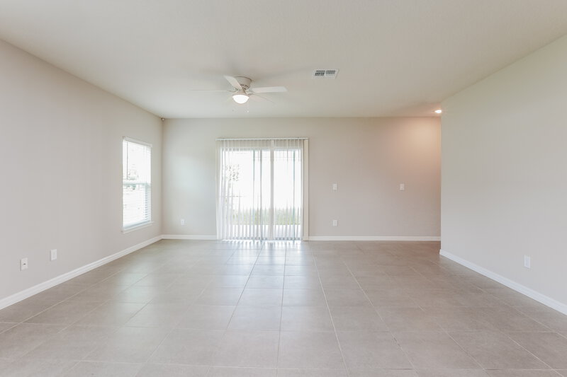 2,590/Mo, 1042 Dudley Dr Kissimmee, FL 34758 Living Room View