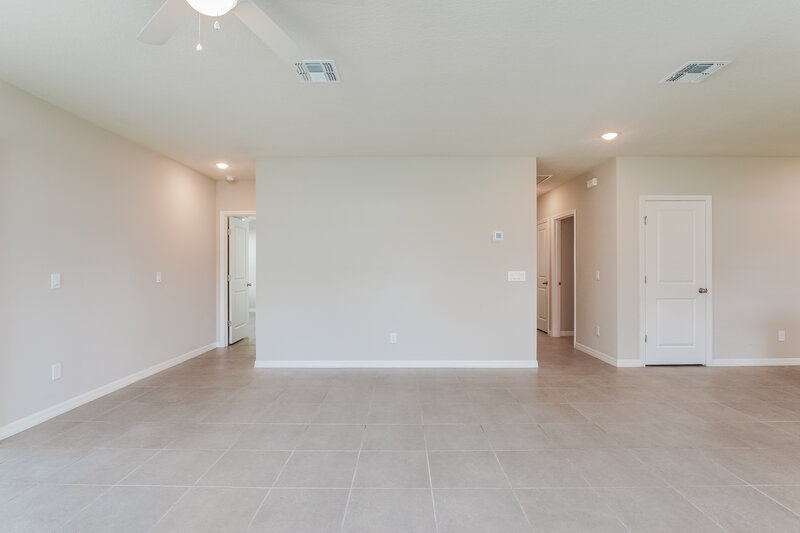 2,590/Mo, 1042 Dudley Dr Kissimmee, FL 34758 Living Room View 2