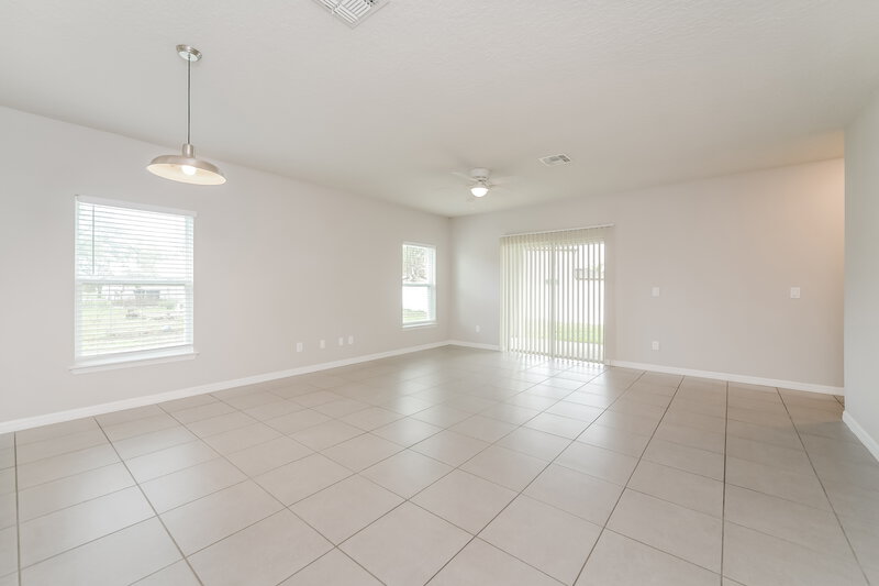 1,945/Mo, 11 Catalina Ct Kissimmee, FL 34758 Dining Room View