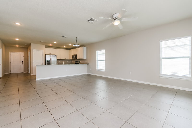 1,795/Mo, 1112 Najac Ln Kissimmee, FL 34759 Living Room View