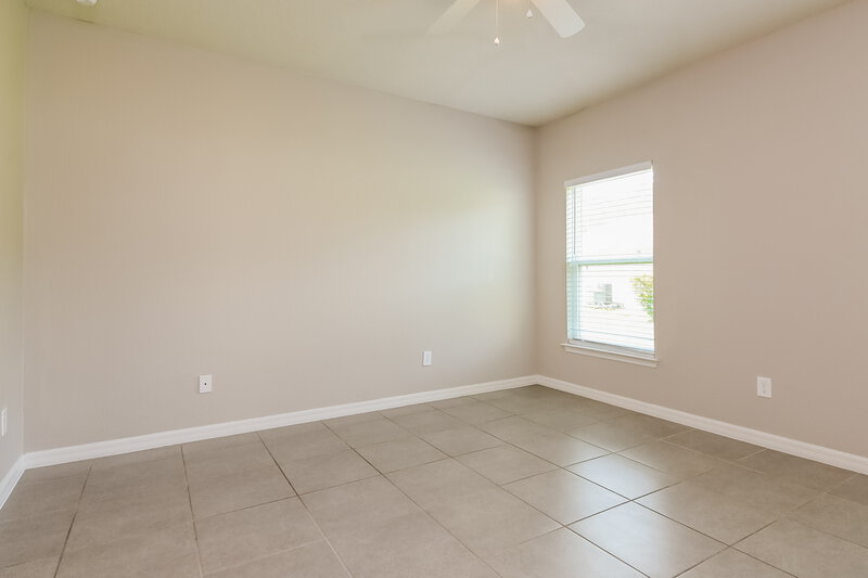 1,895/Mo, 117 Talavera Ln Kissimmee, FL 34758 Main Bedroom View 2