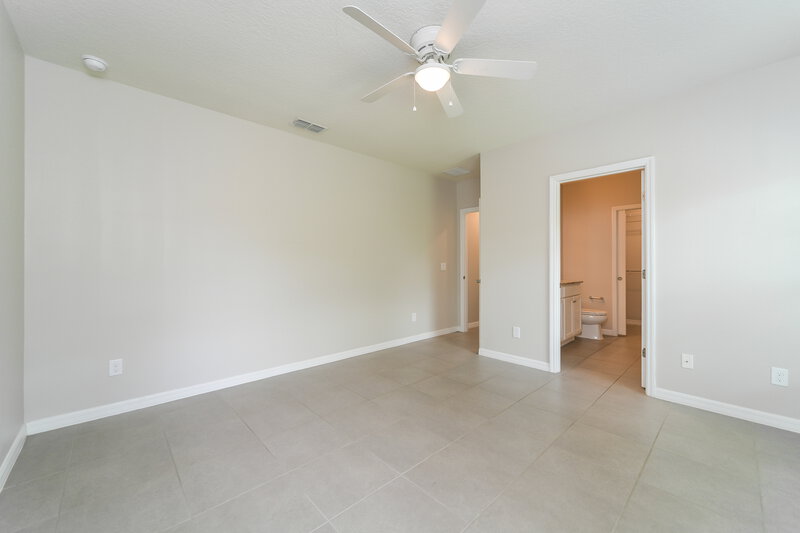 1,830/Mo, 1201 Croydon Cir Kissimmee, FL 34758 Main Bedroom View 2