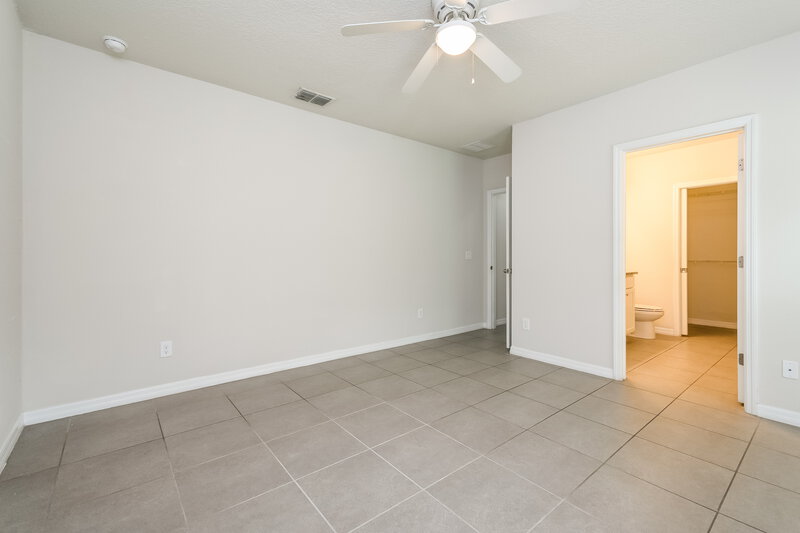 2,080/Mo, 141 Pompei Dr Kissimmee, FL 34758 Main Bedroom View 2