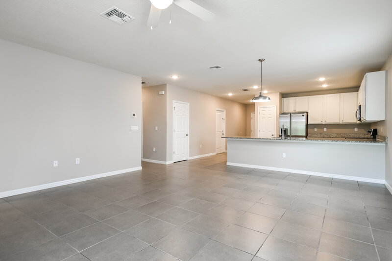 2,030/Mo, 1851 Superior Ct Poinciana, FL 34759 Living Room View 2