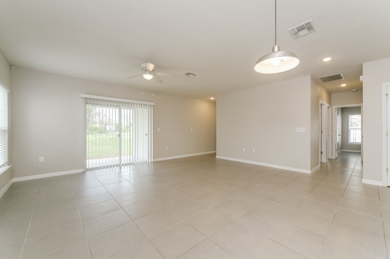 1,800/Mo, 1851 Superior Ct Poinciana, FL 34759 Dining Room View