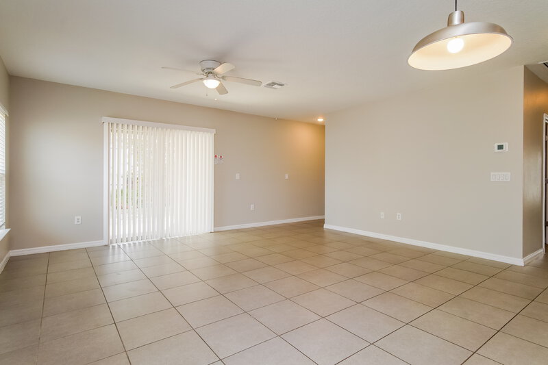 1,680/Mo, 325 Salmon Ct Poinciana, FL 34759 Living Room View
