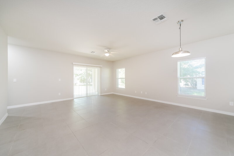 1,795/Mo, 326 Caldbeck Way Poinciana, FL 34758 Dining Room View