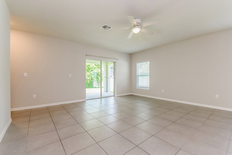 1,710/Mo, 348 Colony Ct Kissimmee, FL 34758 Living Room View