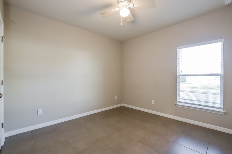 1,715/Mo, 386 Colonade Ct Kissimmee, FL 34758 Bedroom View 2