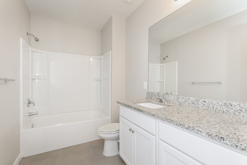 2,035/Mo, 41 Coventry Ct Kissimmee, FL 34758 Bathroom View