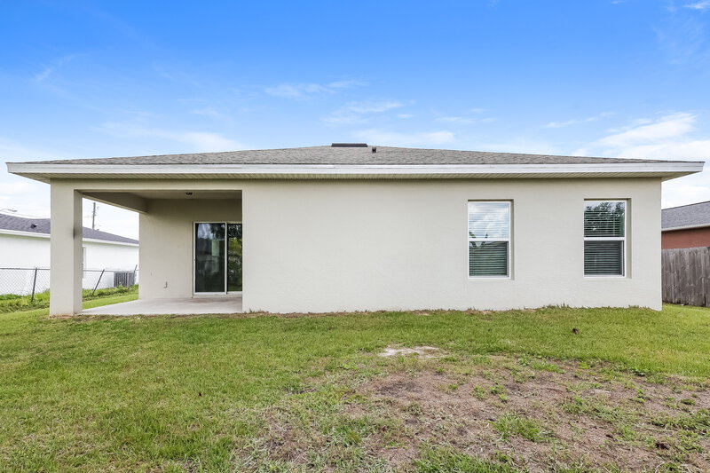 2,035/Mo, 41 Coventry Ct Kissimmee, FL 34758 Rear View