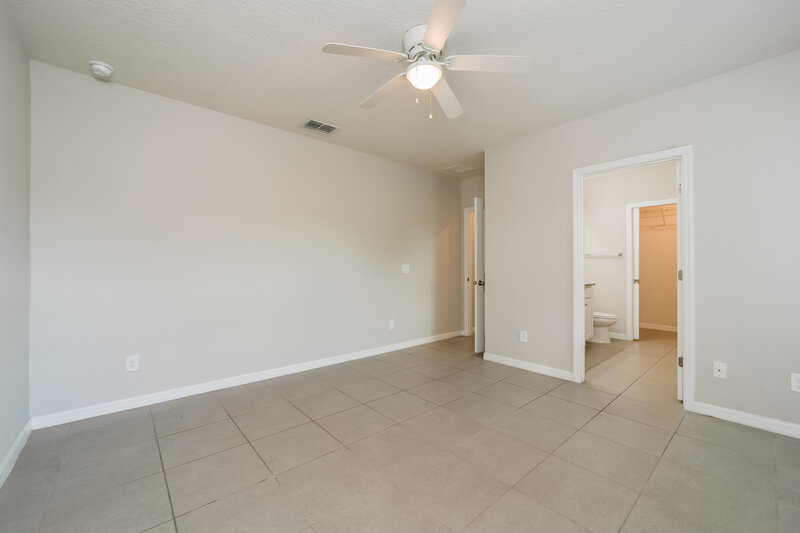 1,725/Mo, 501 Elbridge Pl Kissimmee, FL 34758 Main Bedroom View 2