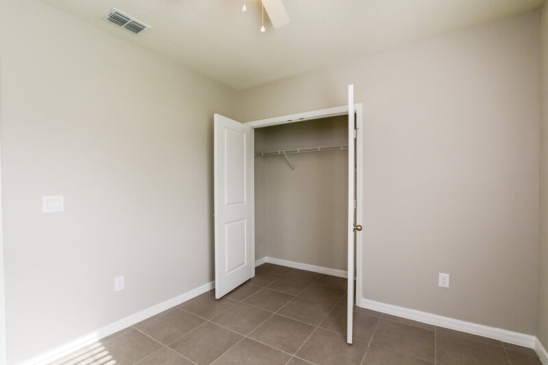 1,680/Mo, 60 Sawfish Ct Poinciana, FL 34759 Bedroom View 3