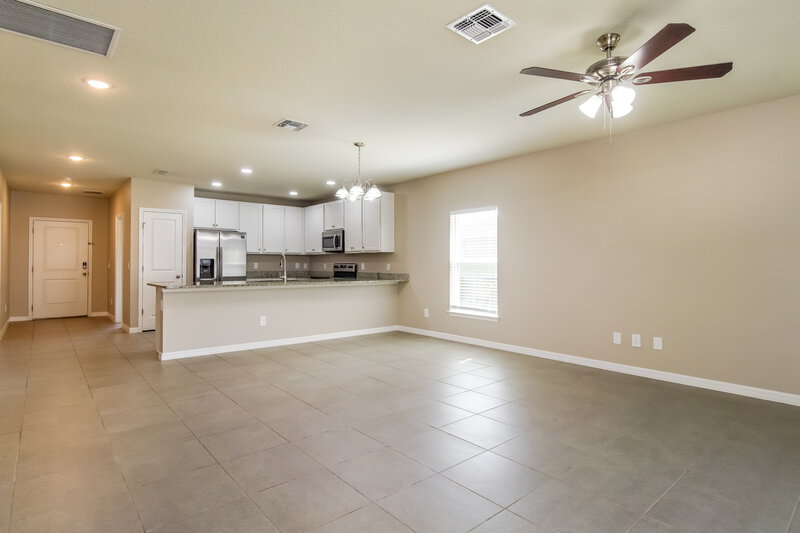2,035/Mo, 651 Mercado Ct Kissimmee, FL 34758 Living Room View 2
