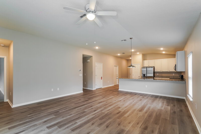 2,085/Mo, 722 Fulmar Ct Poinciana, FL 34759 Living Room View