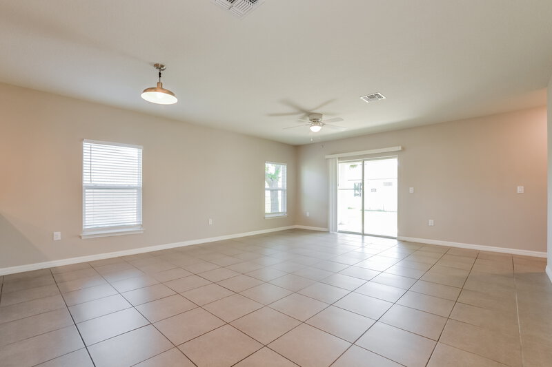 2,035/Mo, 803 Savona Pl Kissimmee, FL 34758 Misc View 2