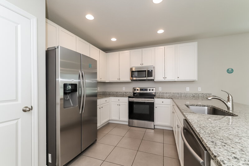 2,185/Mo, 850 San Jose Ct Kissimmee, FL 34758 Kitchen View