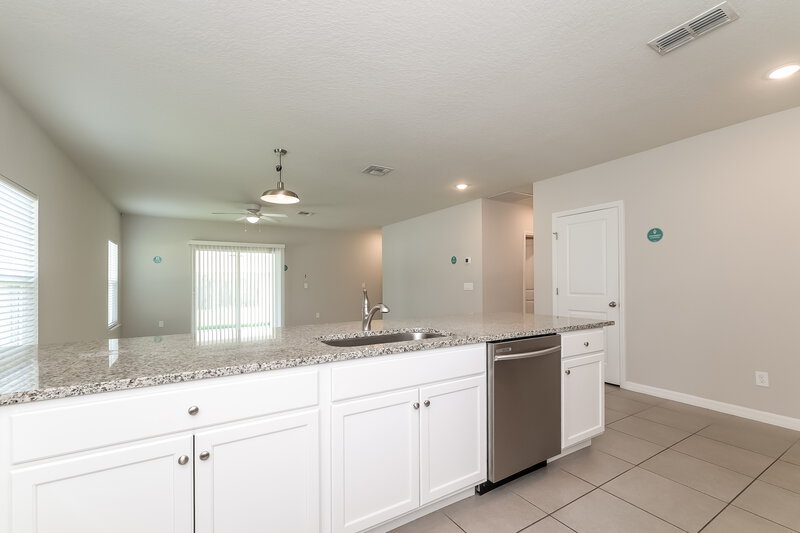 2,185/Mo, 850 San Jose Ct Kissimmee, FL 34758 Kitchen View 3